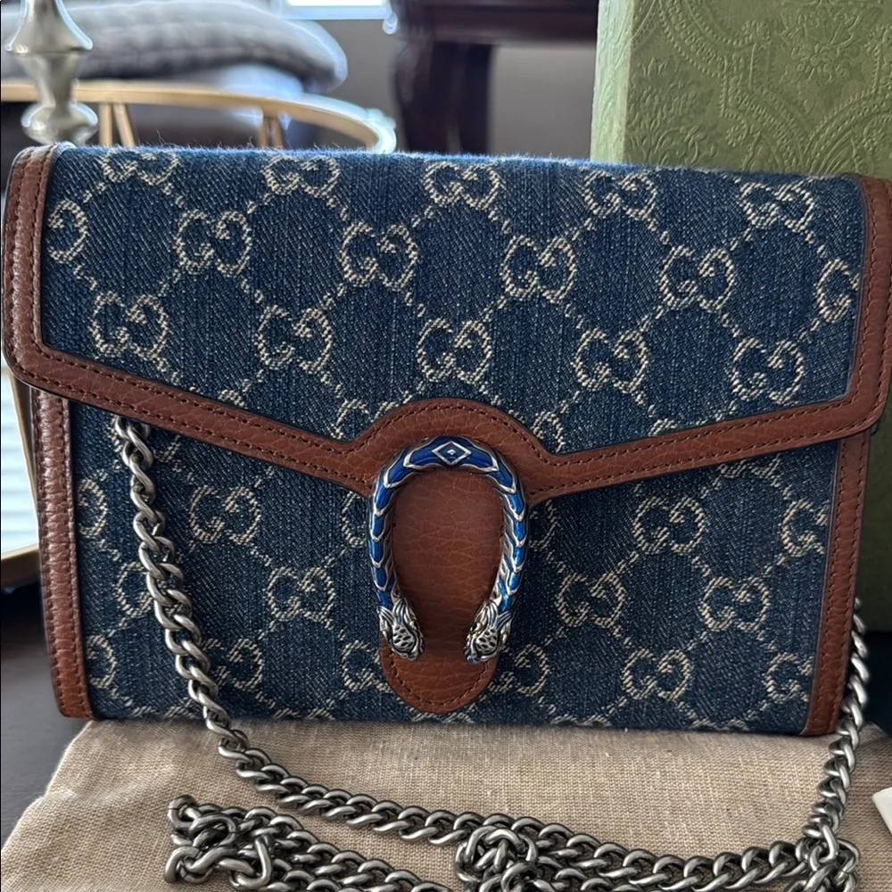 Gucci Blue and Brown Wallet with Signature Design - Picture 2 of 7